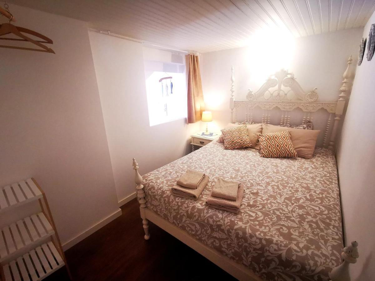 Vida A Portuguesa: Charming Portuguese-style Apartment Portimao